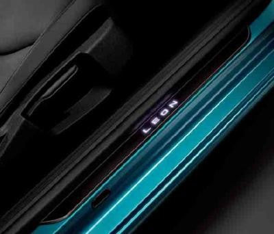 SEAT Leon 5 Door Side Sills Illuminated