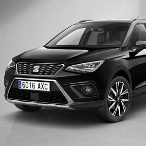 SEAT Arona Front Bumper Styling Insert Piano Black - 6F9071365A 041